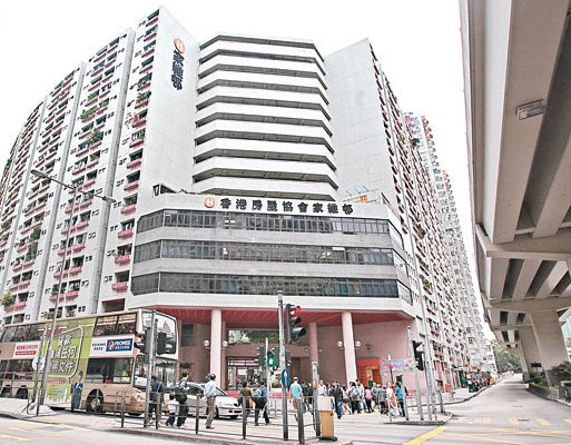 房協屋苑家維村物業質素高 白居二買家心儀該區校網即睇即買 以$485萬元(綠表)購入2房單位