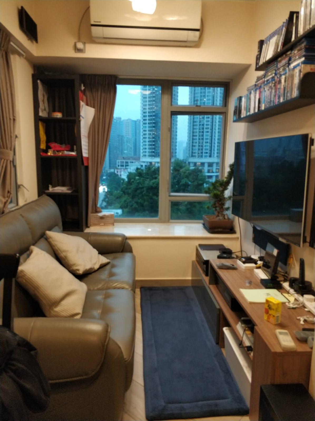 二手市場持續創新低 藍籌屋苑紛紛減價 各業主相應跟隨 百利軒兩房 跟貼銀行估價 以$520.8萬元成交