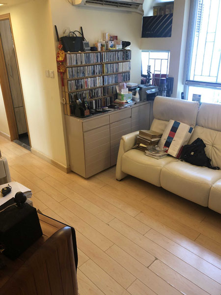 房委會宣佈發出批准信及確認書予白居二人士 二手市場節奏加快 進入緊張狀態 手持購買証書客人不敢怠慢 加快步伐 落訂入市 私人參建居屋 【嘉峰臺】簡約裝修 日前以570萬元(綠表)獲承接