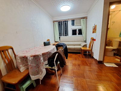 公屋價錢買居屋 居二買家購入牛池灣瓊山苑2房單位 日前以$215萬元(綠表)成交