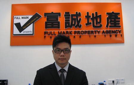 瓊山苑三房以385萬成交