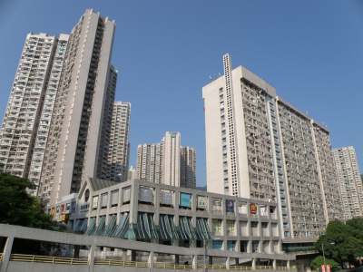 首個疫後復活節長假 大量港人外遊歡度佳節 週末睇樓量降至近日新低令睇樓氣氛驟降 預料區內交投平穏 鑽石山公屋鳳德邨最新2房單位以居二市場價$263萬元沽出