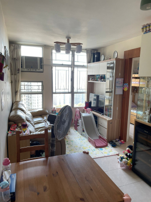 【慈愛苑三期】優質西南戶 3年SSD屆滿止蝕即走 賬面損手30萬元 雙方拉鋸兩星期 減幅63萬元 日前以$485萬元(綠表)獲承接
