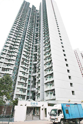 牛池灣居屋「彩峰苑」三房大積 相隔7個月再錄得成交 高層開揚戶 罕有放盤 2023全年僅兩宗大位成交 日前以$420萬元(綠表)出售