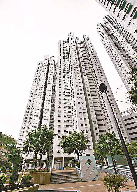 隨著疫情放緩加上大型新盤收票反應熱烈 加強二手客入市信心 鑽石山宏景花園2房大單位  最新以$486萬元(綠表)售出