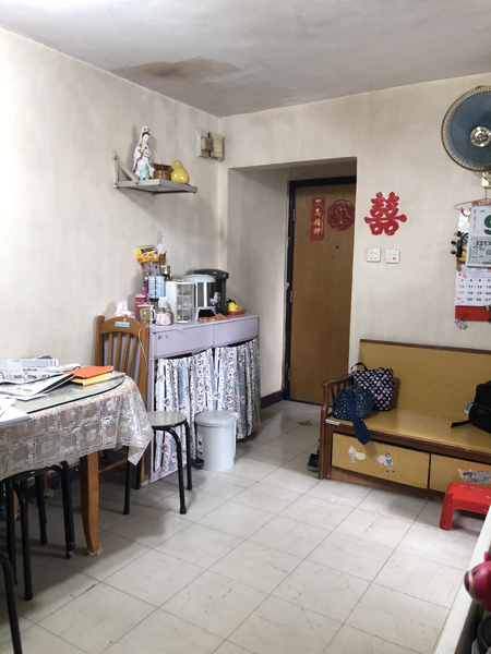 一手主導 發展商密密加推單位 二手業主跟隨市場平價放售 【瓊山苑】3房換樓業主 套資金換新樓 再劈40萬元 以$590萬元(自由)成交