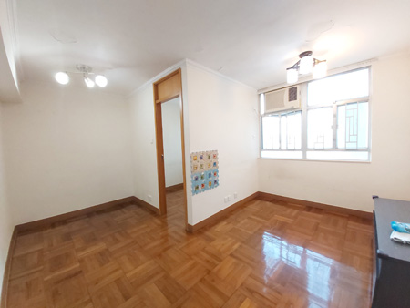 已補地價居屋【天馬苑】不乏投資客 交通四通八逹 受大學生租客歡迎 高層有裝向南盤 屬優質單位 放盤一個半月 日前以478萬元(自由)獲承接