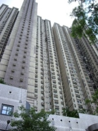 區內盤源短缺, 做就綠表客快步入市  橫頭磡德強苑3房單位以$748萬元(綠表市場)售出