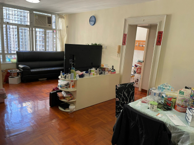 【慈安苑】再下一城 新居屋尺數未能滿足家庭需要 區內客棄抽新居屋 轉投二手 三房單位求過於供 冰封半年後連錄兩宗成交 日前以$498萬元(綠表)獲承接